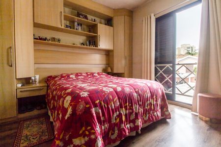 Casa de condomínio à venda com 164m², 3 quartos e 2 vagas Casa de condomínio à venda com 164m², 3 quartos e 2 vagasSuíte