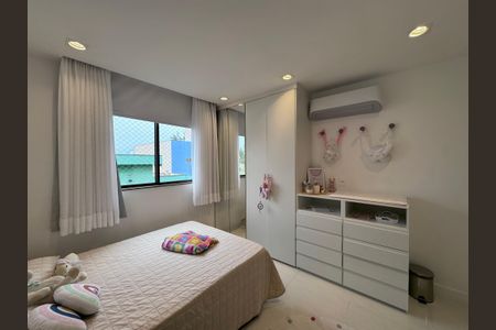 Apartamento à venda com 220m², 4 quartos e 4 vagas Apartamento à venda com 220m², 4 quartos e 4 vagasSuíte 2