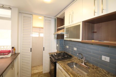 Apartamento à venda com 55m², 2 quartos e 1 vagaSala/Cozinha
