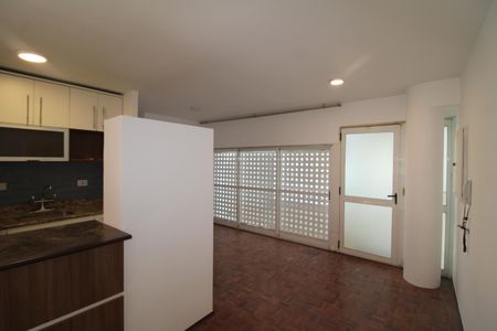Apartamento à venda com 55m², 2 quartos e 1 vagaSala/Cozinha