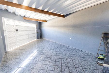 Casa à venda com 150m², 3 quartos e 2 vagas Casa à venda com 150m², 3 quartos e 2 vagasGaragem