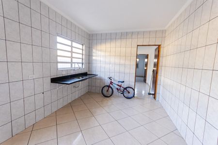 Casa à venda com 150m², 3 quartos e 2 vagas Casa à venda com 150m², 3 quartos e 2 vagasCozinha 1