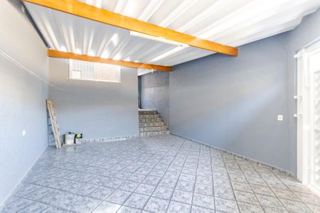 Casa à venda com 150m², 3 quartos e 2 vagas Casa à venda com 150m², 3 quartos e 2 vagasGaragem
