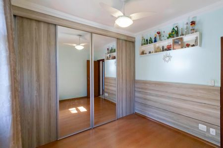 Apartamento à venda com 109m², 3 quartos e 1 vagaSuíte
