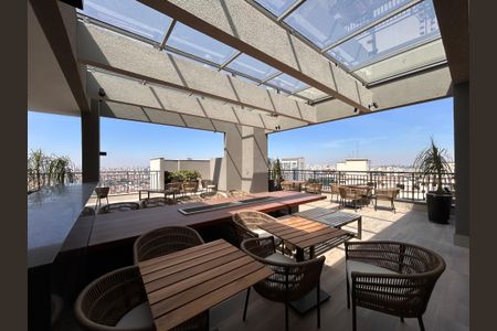 Apartamento à venda com 82m², 2 quartos e 1 vaga Apartamento à venda com 82m², 2 quartos e 1 vagaÁrea comum - Churrasqueira
