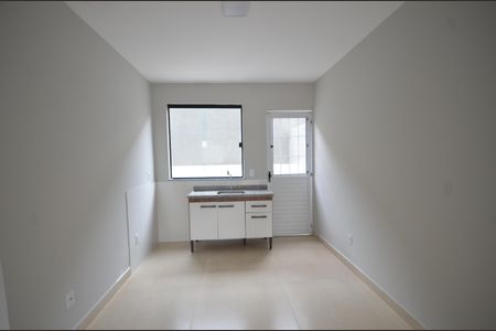 Apartamento para alugar com 80m², 2 quartos e sem vagaCozinha