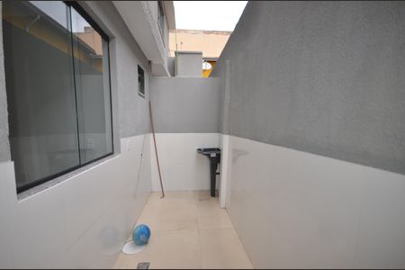 Apartamento para alugar com 80m², 2 quartos e sem vagaÁrea de Serviço