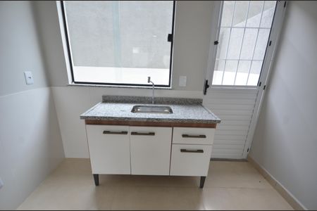 Apartamento para alugar com 80m², 2 quartos e sem vagaCozinha
