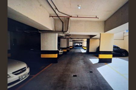 Apartamento à venda com 56m², 2 quartos e 1 vaga Apartamento à venda com 56m², 2 quartos e 1 vagaGaragem