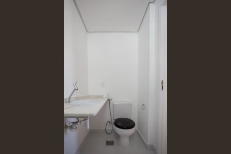 Apartamento à venda com 101m², 3 quartos e 2 vagas Apartamento à venda com 101m², 3 quartos e 2 vagasBanheiro da Suíte