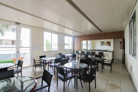 Apartamento à venda com 101m², 3 quartos e 2 vagas Apartamento à venda com 101m², 3 quartos e 2 vagasÁrea comum - Salão de festas