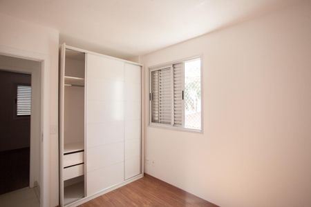 Apartamento à venda com 101m², 3 quartos e 2 vagas Apartamento à venda com 101m², 3 quartos e 2 vagasSuíte