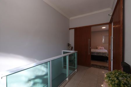 Casa à venda com 240m², 3 quartos e 2 vagasHall das Suítes