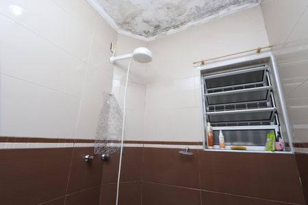 Casa à venda com 240m², 3 quartos e 2 vagasBanheiro Social