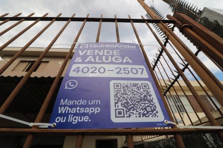 Casa à venda com 400m², 3 quartos e 4 vagasPlaca