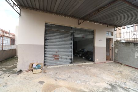 Casa à venda com 400m², 3 quartos e 4 vagasGaragem