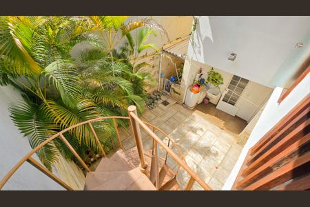 Casa à venda com 200m², 3 quartos e 2 vagas Casa à venda com 200m², 3 quartos e 2 vagasÁrea Externa