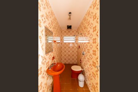 Casa à venda com 400m², 3 quartos e 5 vagasBanheiro 2