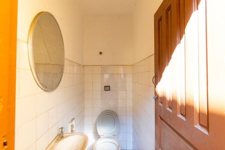 Casa à venda com 400m², 3 quartos e 5 vagasQuintal - Banheiro 