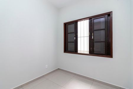 Casa à venda com 80m², 2 quartos e 2 vagas Casa à venda com 80m², 2 quartos e 2 vagasQuarto 2