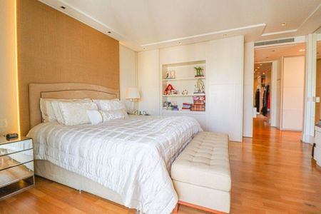 Apartamento à venda com 538m², 4 quartos e 6 vagas
