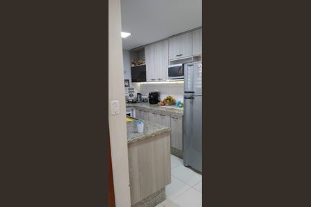 Casa de condomínio à venda com 65m², 2 quartos e 1 vaga Casa de condomínio à venda com 65m², 2 quartos e 1 vagaCozinha