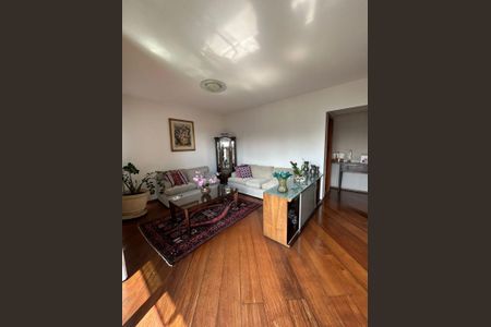 Apartamento à venda com 137m², 4 quartos e 3 vagas