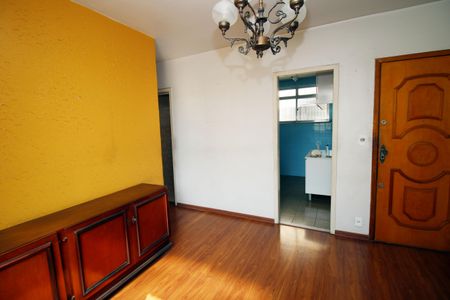 Sala de apartamento à venda com 2 quartos, 95m² em Olaria, Rio de Janeiro