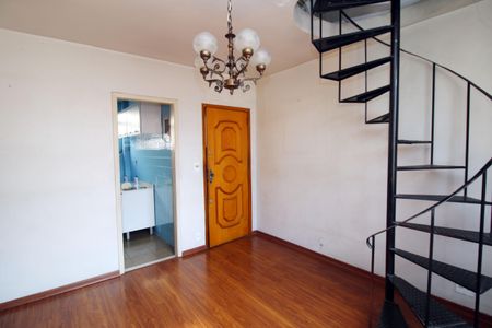 Sala de apartamento à venda com 2 quartos, 95m² em Olaria, Rio de Janeiro
