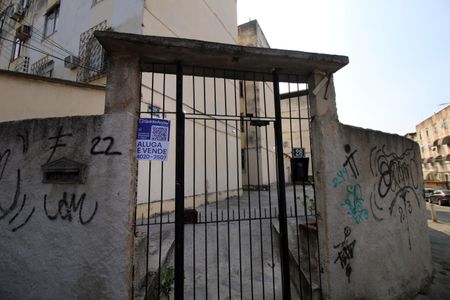 Apartamento à venda com 95m², 2 quartos e sem vagaPlaca