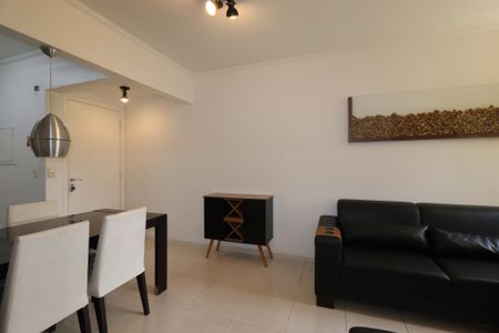 Apartamento à venda com 66m², 3 quartos e 1 vagaSala