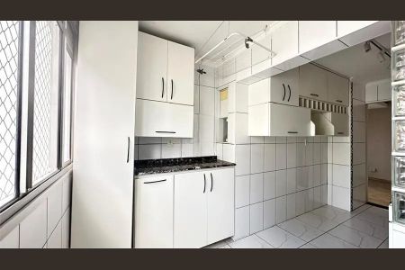 Apartamento à venda com 3 quartos, 65m² em Campo Belo, São Paulo
