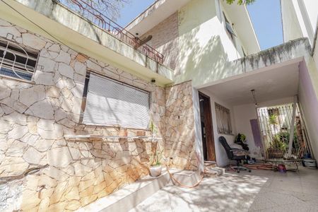 Casa à venda com 133m², 3 quartos e 2 vagasGaragem