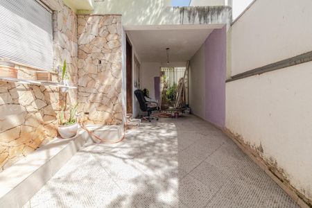 Casa à venda com 133m², 3 quartos e 2 vagasGaragem
