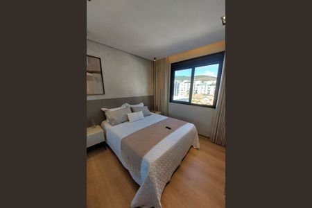 Casa à venda com 87m², 2 quartos e 2 vagas