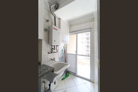 Apartamento à venda com 55m², 2 quartos e 1 vaga Apartamento à venda com 55m², 2 quartos e 1 vagaÁrea de Serviço