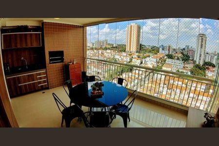 Apartamento à venda com 118m², 3 quartos e 3 vagas