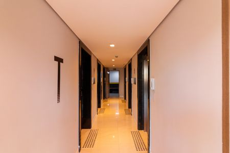 Studio para alugar com 25m², 1 quarto e sem vaga Studio para alugar com 25m², 1 quarto e sem vagaHall de entrada