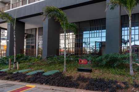 Studio para alugar com 25m², 1 quarto e sem vaga Studio para alugar com 25m², 1 quarto e sem vagaFachada e portaria