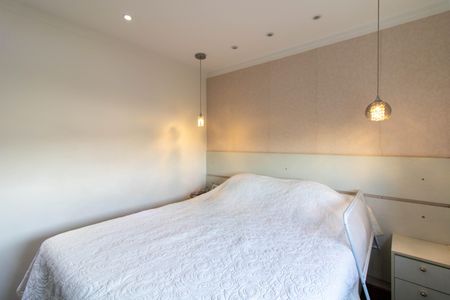 Apartamento à venda com 100m², 3 quartos e 2 vagas Apartamento à venda com 100m², 3 quartos e 2 vagasSuíte