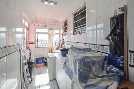 Apartamento à venda com 87m², 2 quartos e 1 vaga Apartamento à venda com 87m², 2 quartos e 1 vagaÁrea de Serviço