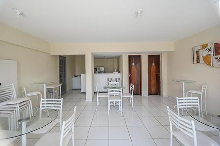 Apartamento à venda com 87m², 2 quartos e 1 vaga Apartamento à venda com 87m², 2 quartos e 1 vagaÁrea comum - Salão de festas
