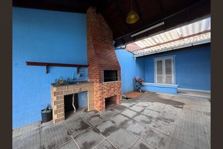 Casa à venda com 131m², 2 quartos e 2 vagas Casa à venda com 131m², 2 quartos e 2 vagasÁrea Externa