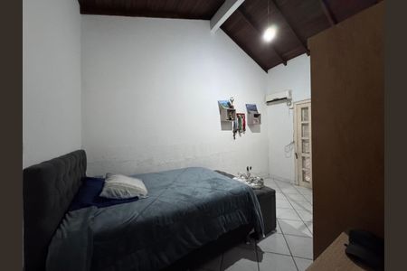 Casa à venda com 131m², 2 quartos e 2 vagas Casa à venda com 131m², 2 quartos e 2 vagasQuarto 2