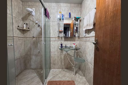 Casa à venda com 131m², 2 quartos e 2 vagas Casa à venda com 131m², 2 quartos e 2 vagasBanheiro Social