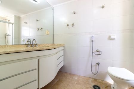 Apartamento para alugar com 168m², 4 quartos e 2 vagasBanheiro da Suíte