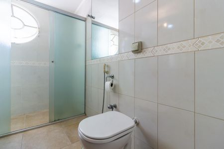 Apartamento para alugar com 168m², 4 quartos e 2 vagasBanheiro