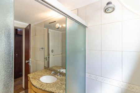 Apartamento para alugar com 168m², 4 quartos e 2 vagasBanheiro