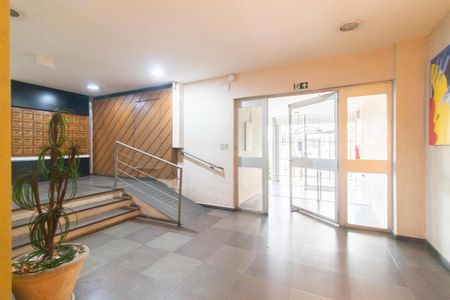 Apartamento para alugar com 64m², 2 quartos e 1 vaga Apartamento para alugar com 64m², 2 quartos e 1 vagaHall social