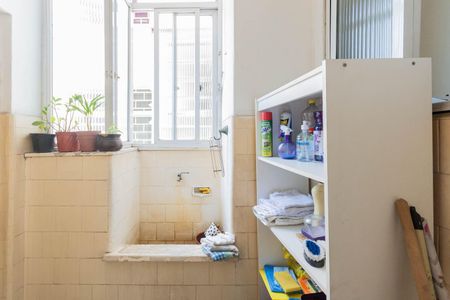 Apartamento para alugar com 78m², 2 quartos e sem vagaÁrea de Serviço